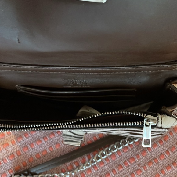 Zara zebra print pony hair cross body belt bag - Picture 5 of 5